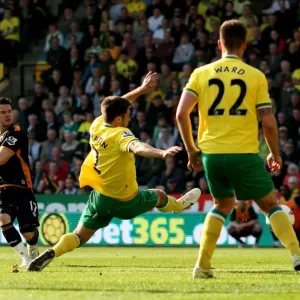 Matt Jarvis Scores the Opener: Wolverhampton Wanderers Triumph at Norwich City (Premier League) Matt Jarvis Scores the Opener: Wolverhampton Wanderers Triumph at Norwich City (Premier League)