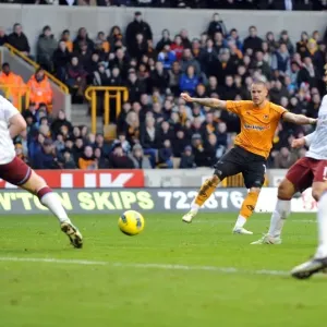 Michael Kightly's Stunning Equalizer: 1-1 Draw for Wolverhampton Wanderers vs. Aston Villa