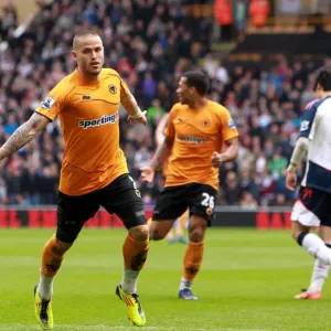 Michael Kightly's Stunning Goal: Wolves Stun Bolton in Premier League Opener at Molineux