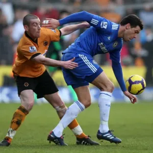 Midfield Battle: Jones vs Ballack - Wolverhampton Wanderers vs Chelsea Midfield Battle: Jones vs Ballack - Wolverhampton Wanderers vs Chelsea