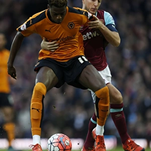 Noble vs. Iorfa's Battle for Possession: A FA Cup Showdown between Wolverhampton Wanderers and West Ham United (2015-16)