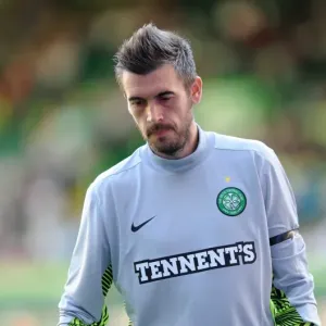 Pre-Season Showdown: Stipe Pletikosa in Action - Celtic vs. Wolverhampton Wanderers Pre-Season Showdown: Stipe Pletikosa in Action - Celtic vs. Wolverhampton Wanderers
