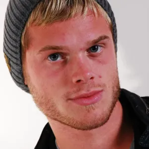 Richard Stearman Studio Shoot 08 / 09