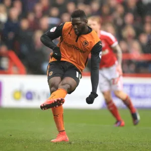 Sky Bet Championship Photographic Print Collection: Sky Bet Championship - Nottingham Forest v Wolves - City Ground