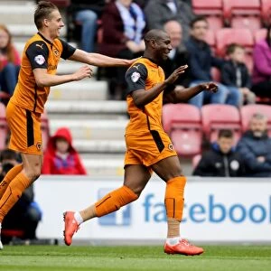 Sky Bet Championship Jigsaw Puzzle Collection: Sky Bet Championship - Wigan Athletic v Wolves - DW Stadium