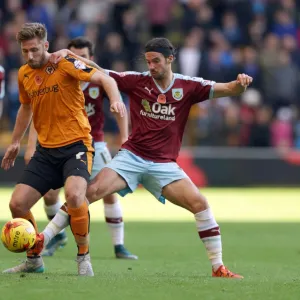 Sky Bet Championship Poster Print Collection: Sky Bet Championship - Wolves v Burnley - Molineux