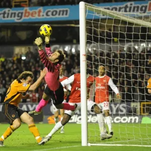 Soccer - Barclays Premier League - Wolverhampton Wanderers v Arsenal