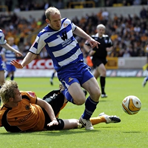 Stearman vs Roberts Clash: Wolverhampton Wanderers vs Doncaster Rovers in Championship Match, Molineux - March 2009