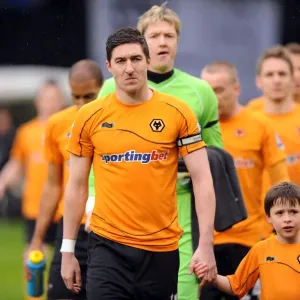 Stephen Ward in Action: Wolverhampton Wanderers vs. Fulham - Premier League Showdown