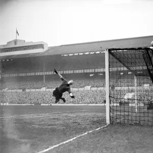 Vain Dive: Bert Williams Fails to Save Goal