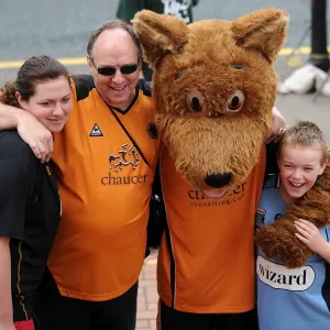 Wolfie with fans