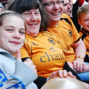 Wolverhampton Wanderers: 08-09 Championship Champions - A Glorious Journey to Promotion and the Champions League