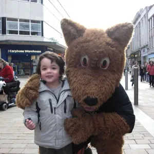 Wolverhampton Wanderers: Unleashing Team Spirit with New Wolfie & Wendy Prepaid Cards - Introducing Your Favorite Mascots!