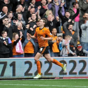 Wolverhampton Wanderers Dave Edwards Scores His Second Goal Against Peterborough United in Sky Bet League One at Molineux Stadium (April 5, 2014) Wolverhampton Wanderers Dave Edwards Scores His Second Goal Against Peterborough United in Sky Bet League One at Molineux Stadium (April 5, 2014)