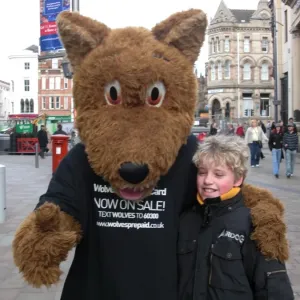 Wolverhampton Wanderers: Introducing the New Wolfie & Wendy Prepaid Card