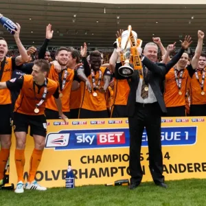 Wolverhampton Wanderers: Kenny Jackett and Team Celebrate Sky Bet League One Title Win (April 3, 2014)