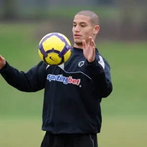 Wolverhampton Wanderers: New Addition - Adlene Guedioura Joins Squad for Training Wolverhampton Wanderers: New Addition - Adlene Guedioura Joins Squad for Training