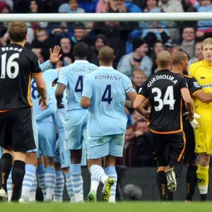 Wolverhampton Wanderers Reaction: Wayne Hennessey and Karl Henry Consoled After Edin Dzeko's Manchester City Goal