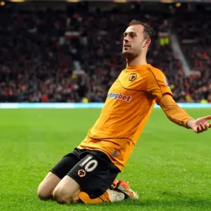 Wolverhampton Wanderers Stun Manchester United: Steven Fletcher's Dramatic 2-1 Goal in Premier League