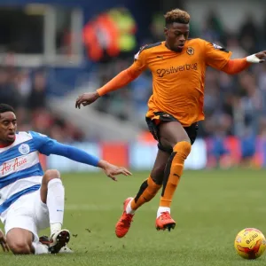 Sky Bet Championship Collection: Sky Bet Championship - Queens Park Rangers v Wolves - Loftus Road