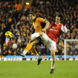 Wolverhampton Wanderers vs Arsenal: A Football Giants Clash - Stephen Ward vs Tomas Rosicky Wolverhampton Wanderers vs Arsenal: A Football Giants Clash - Stephen Ward vs Tomas Rosicky