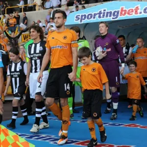 Wolverhampton Wanderers vs Newcastle United: Mascot Showdown - Barclays Premier League