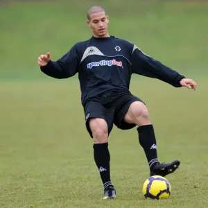 Wolverhampton Wanderers Welcome New Signing Adlene Guedioura to Premier League Squad Wolverhampton Wanderers Welcome New Signing Adlene Guedioura to Premier League Squad