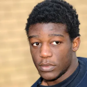 Wolverhampton Wanderers Welcome New Signing Geoffrey Mujangi Bia: Premier League Star Joins the Team