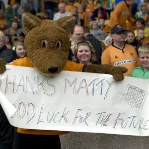 Wolverhampton Wanderers Wolfie Mascot Offers Support: Good Luck, Matt Murray! Wolverhampton Wanderers Wolfie Mascot Offers Support: Good Luck, Matt Murray!
