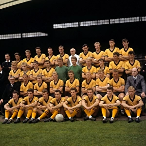 Wolverhampton Wanderers: The Wolves Squad United