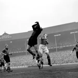 Wolves defeat Manchester United to reach the 1949 FA Cup Final Wolves defeat Manchester United to reach the 1949 FA Cup Final