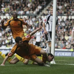 Wolves Matthew Jarvis Scores Stunning Second Goal: Derby County Stunned in Championship (2009)