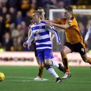 Wolves vs. Reading: Intense Battle Between Dave Edwards and Matej Vydra in the Sky Bet Championship (2014-15) Wolves vs. Reading: Intense Battle Between Dave Edwards and Matej Vydra in the Sky Bet Championship (2014-15)
