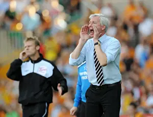 Alan Pardew vs Wolverhampton Wanderers: A Clash of Coaches (Wolves vs Newcastle United)