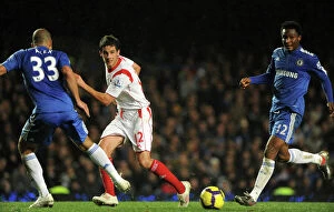 Images Dated 21st November 2009: Clash at Stamford Bridge: Wolverhampton Wanderers Andrew Surman Stands Firm Against Chelsea's Alex