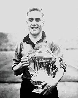 Billy Wright Collection: FA Cup Final Victory, Wolves vs Leicester City, Billy Wright
