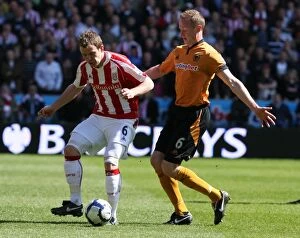 Images Dated 11th April 2010: Fierce Rivalry: Whelan vs. Craddock Clash in Wolves vs. Stoke (BPL, 11-04-10)