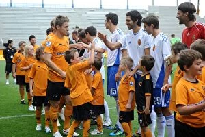 Wolves v Real Zaragoza Collection: Mascot Clash: Wolverhampton Wanderers vs. Real Zaragoza - Pre-season Friendly