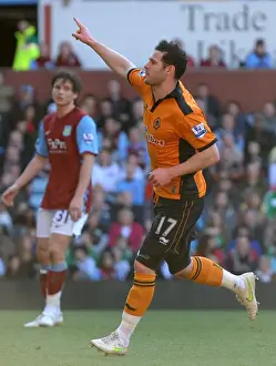 Framed Print : Matt Jarvis Scores the Opener: Wolverhampton Wanderers Take Early Lead Against Aston Villa in Premier League Framed Print : Matt Jarvis Scores the Opener: Wolverhampton Wanderers Take Early Lead Against Aston Villa in Premier League
