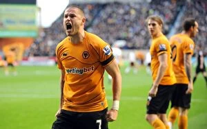 Images Dated 21st January 2012: Michael Kightly's Dramatic Equalizer: 1-1 Aston Villa vs. Wolverhampton Wanderers