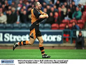 Nation Wide First Division - Huddersfield Town v Wolverhampton Wanderers