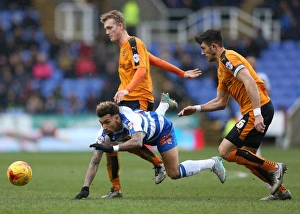 Sky Bet Championship Prints: Sky Bet Championship - Reading v Wolves - Madejski Stadium