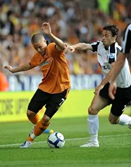 Michael Kightly Collection: SOCCER - Barclays Premier League - Wolverhampton Wanderers v Fulham