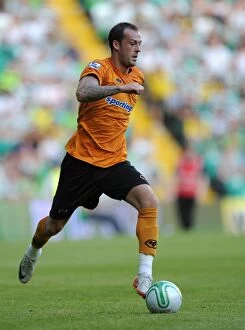 Celtic v Wolves Collection: Steven Fletcher in Action: Celtic vs. Wolverhampton Wanderers Pre-Season Friendly