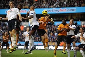 Wolves v Bolton Collection: Thrilling Action: Kevin Doyle vs. Bolton Wanderers in Wolverhampton Wanderers Barclays Premier