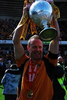 Images Dated 3rd May 2009: Wolverhampton Wanderers: 08-09 Championship Title Win - Celebrating a Return to Champions League