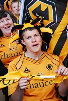 Framed Print : Wolverhampton Wanderers: 08-09 Championship Title Win - A Glance at Champions League Triumph