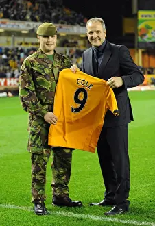 Framed Print : Wolverhampton Wanderers: Cole and Bull - An Epic Premier League Showdown: Wolves vs Arsenal
