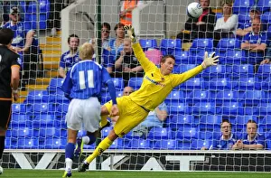 Wolverhampton Wanderers: Dorus De Vries in Pre-Season Action vs Ipswich Town