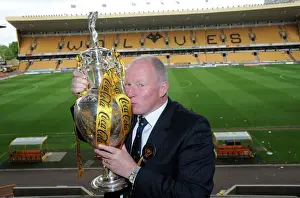 Wolves Prints: Wolverhampton Wanderers: Steve Morgan's Championship Victory - Celebrating with the Trophy
